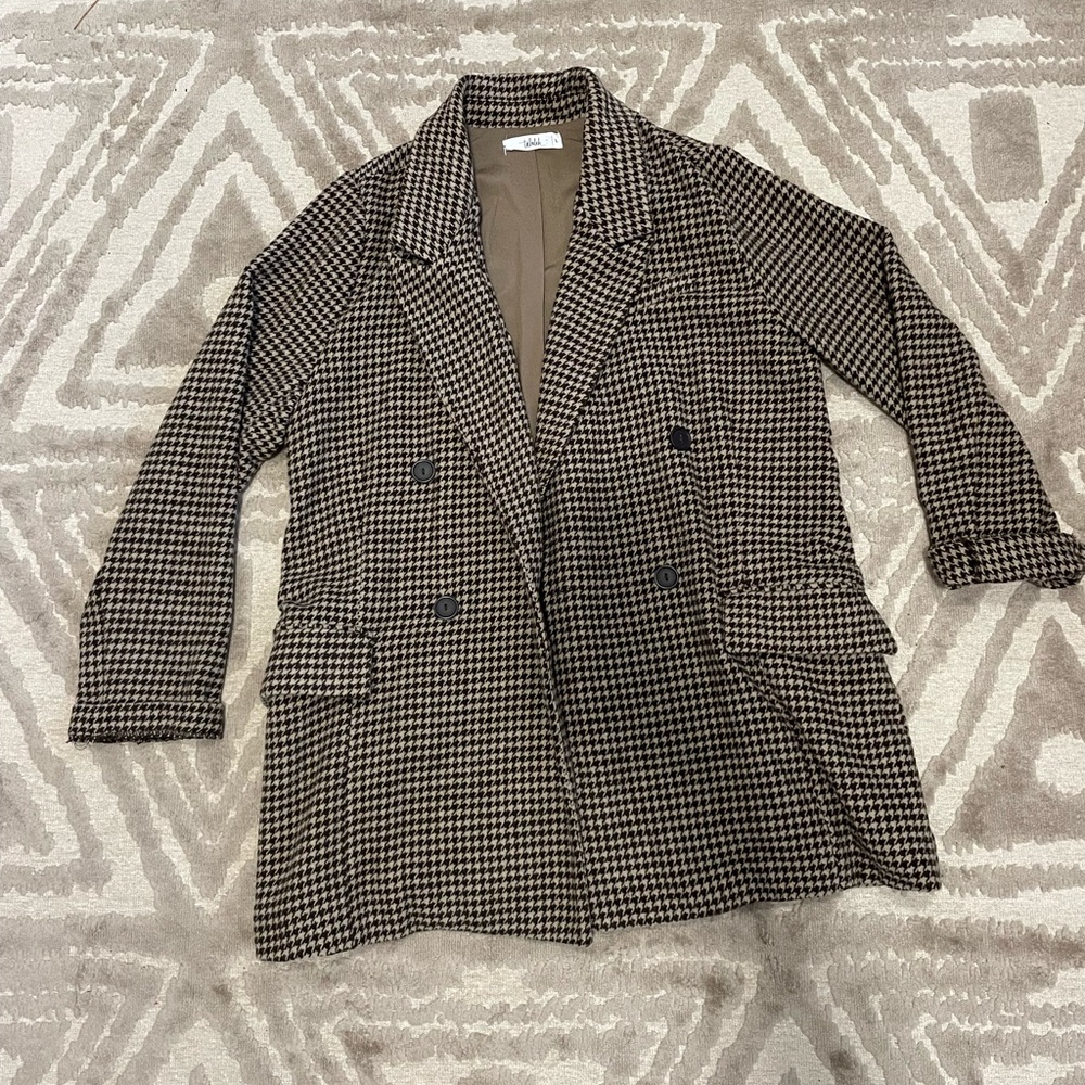 Talulah Book Club Houndstooth Blazer Mocha